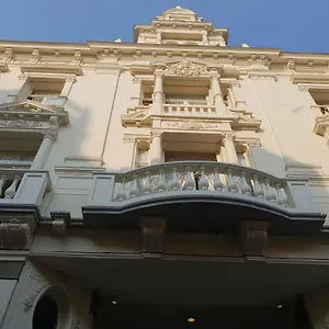 Albert Ii Hotel