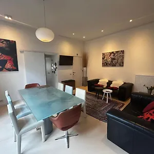 Chic Arty & Cosy 300m From Beach Appartement