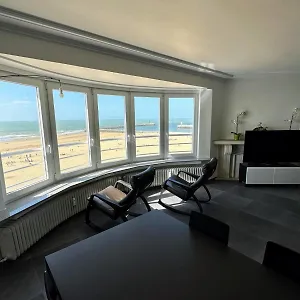 Zeezicht Majestic 6 Appartement